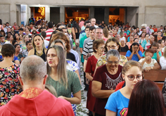 Domingo de Ramos ( Santa Missa na Matriz do Santíssimo Redentor) Fotos: Nanda Moura