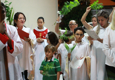 Domingo de Ramos ( Santa Missa na Matriz do Santíssimo Redentor) Fotos: Nanda Moura