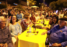 Adoração dedicada ao dia das Mães Fotos: (Nanda Moura)