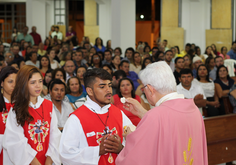 A Crisma é o sacramento que nos dá o Espírito Santo.(Fotos: Nanda Moura)