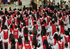 A Crisma é o sacramento que nos dá o Espírito Santo.(Fotos: Nanda Moura)