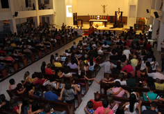 Não deixe que a sua luz apague. Pois nascemos para ser sal da terra e a luz do mundo.( Fotos: Nanda Moura)