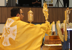 1ª Noite do Novenário e festejos em Honra e Glória ao Santíssimo Redentor.