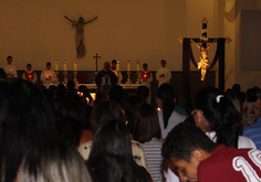 Não deixe que a sua luz apague. Pois nascemos para ser sal da terra e a luz do mundo.( Fotos: Nanda Moura)