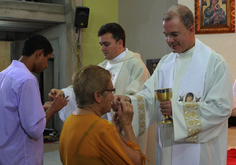 Adoração dedicada ao dia das Mães Fotos: (Nanda Moura)