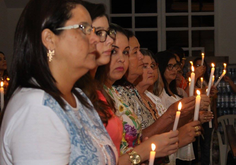 Não deixe que a sua luz apague. Pois nascemos para ser sal da terra e a luz do mundo.( Fotos: Nanda Moura)