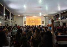 Adoração dedicada ao dia das Mães Fotos: (Nanda Moura)