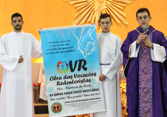 Santa Missa dominical com Padre Wagner Gonçalves ( Fotos: Nanda Moura)