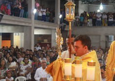 Adoração dedicada ao dia das Mães Fotos: (Nanda Moura)