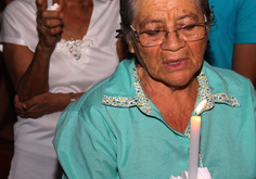 Não deixe que a sua luz apague. Pois nascemos para ser sal da terra e a luz do mundo.( Fotos: Nanda Moura)