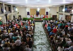 Domingo de Ramos ( Santa Missa na Matriz do Santíssimo Redentor) Fotos: Nanda Moura