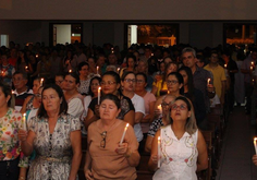 Não deixe que a sua luz apague. Pois nascemos para ser sal da terra e a luz do mundo.( Fotos: Nanda Moura)