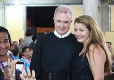 Padre Eugênio comemora 13 anos de sacerdócio.(Fotos: Nanda Moura)