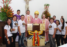 A Crisma é o sacramento que nos dá o Espírito Santo.(Fotos: Nanda Moura)