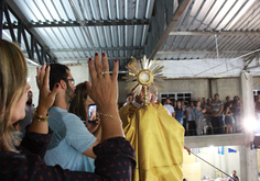 Adoração dedicada ao dia das Mães Fotos: (Nanda Moura)