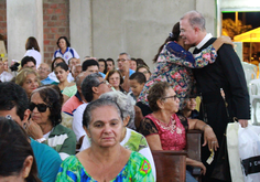 Padre Eugênio comemora 13 anos de sacerdócio.(Fotos: Nanda Moura)